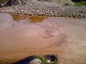 Derrame de crudo genera Emergencia en el Corregimiento de La Chaparrera en Yopal