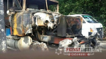 La versión del Ejército sobre la incineración de un vehículo en Cupiagua, que dejo una persona muerta y dos niños quemados