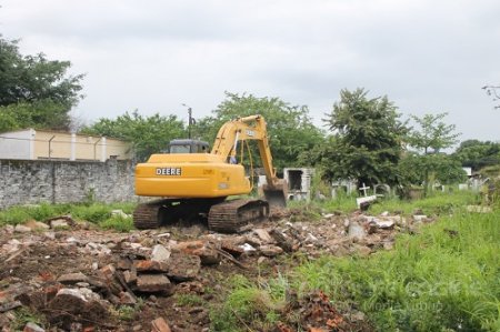 Culmina proceso de demolición de bóvedas y mausoleos en el Cementerio antiguo de Yopal