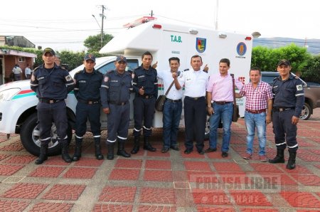Bomberos voluntarios de Aguazul estrenan unidad de rescate 