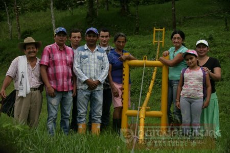 Entregaron proyecto de gasificación para nueve veredas de Sabanalarga