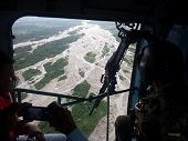 Ejército apoya a comunidades afectadas por ola invernal en Tame