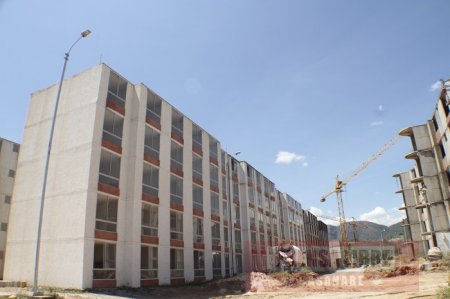 Faltan 38 apartamentos por culminar en Torres del Silencio según vivienda departamental