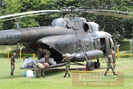 Ejército transportó ayudas humanitarias para indígenas de Caño Mochuelo