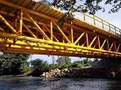 Entregan puente de la vereda Iquía en Tauramena