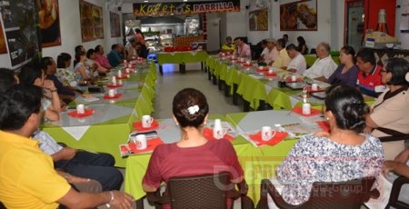 Primer Café Empresarial en Aguazul