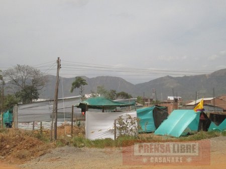 Familias que habían invadido terreno  en Bosques de San Martín desalojaron voluntariamente