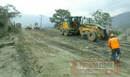 Iniciaron trabajos de mantenimiento para mejorar transitabilidad en la vía del Cusiana