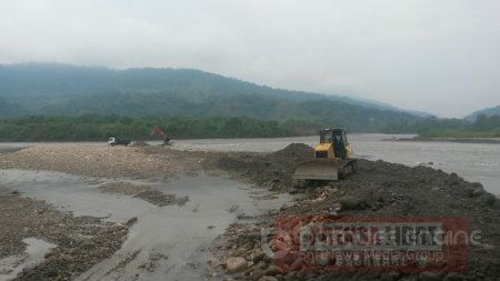Avanza construcción de jarillón en el río Upía que protegerá centro poblado El Secreto