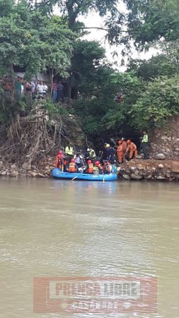 Buscan persona desaparecida en la zona de emergencia del río Charte