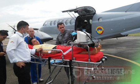 Grupo Aéreo del Casanare trasladó a dos hombres en delicado estado de salud a centros asistenciales de Bogotá