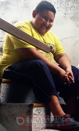 Niño de Yopal con obesidad mórbida clama por un traslado médico                      