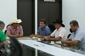 Gobernador socializó inversiones proyectadas en el 2017 para el sector ganadero