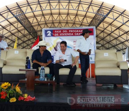 Vargas Lleras dio banderazo inicial a segunda fase de casas gratis en Casanare 