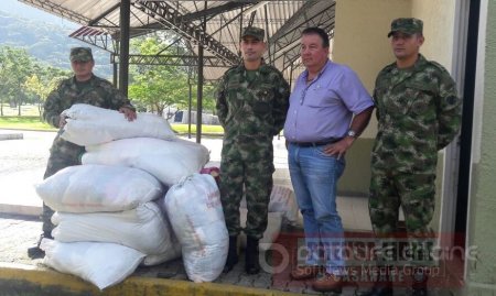 Ropa y calzado para comunidades rurales vulnerables entregó el Ejército en Támara   