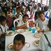 Sin servicio de restaurantes escolares colegios de Yopal. Trabajadores denuncian que no les han pagado