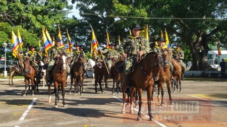 Alcaldía de Pore entregó 42 caballos aperados al Ejército Nacional 
