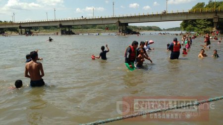 Bomberos Maní salvó a 4 personas de ahogarse en el río Cusiana 