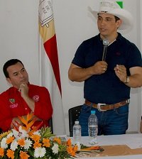 Millonaria inversión del gobierno departamental en Monterrey socializó Alirio Barrera