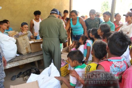 Grupo Aéreo del Casanare llevó bienestar a resguardo indígena Caño Mochuelo