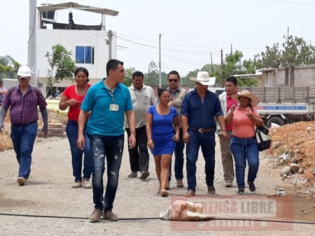 Gobernador Alirio Barrera inspeccionó obras en Bosques de San Martín en Yopal