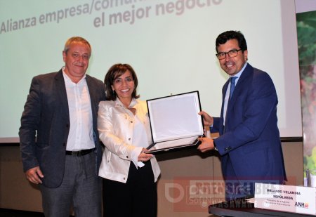 Minminas y Agencia Nacional de Hidrocarburos otorgaron reconocimiento a GeoPark por sus buenas prácticas sociales