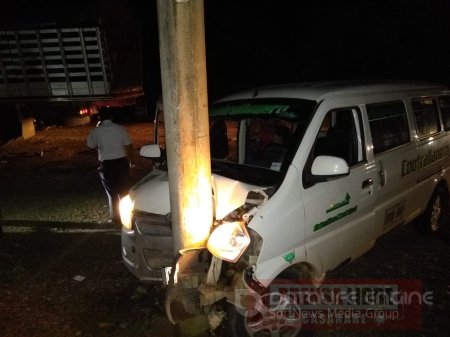 Tres vehículos involucrados en accidente en el puente La Cabuya