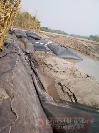 Obra de protección realizada por Corporinoquia se la está llevando el seco río Cravo Sur