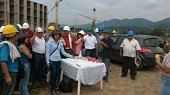 Beneficiarios de Torres del Silencio conmemoraron 2 años de tardanza en entrega de sus viviendas