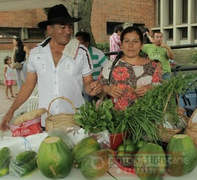 Se realizó el fin de semana la primera feria Agro-Alimentaria