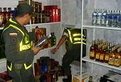 Endurecen operativos al contrabando de licores en Casanare