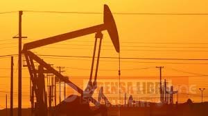 Precio del petróleo de Texas subió 0,18 % y cerró en US $44,53