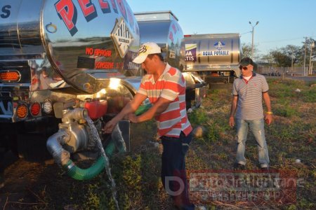 Acuatodos inspeccionó vehículos que harán parte del plan de contingencia de Agua  en Yopal
