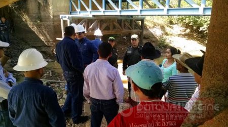 Intervención de la Policía permitió acuerdos entre comunidades y petrolera por daño en un puente en San Luis de Palenque