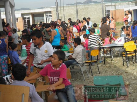 A medias nuevo Megacolegio del Núcleo Urbano 2 de Yopal  atiende a 300 niños 
