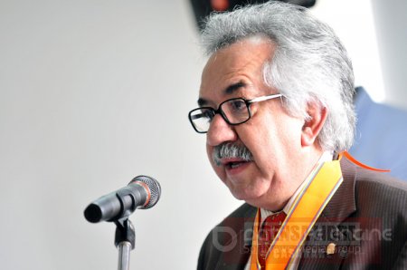 Ignacio Mantilla fue reelegido como Rector de la Universidad Nacional