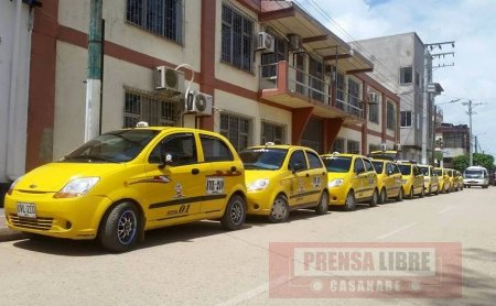 Taxistas en Trinidad piden controles al transporte informal