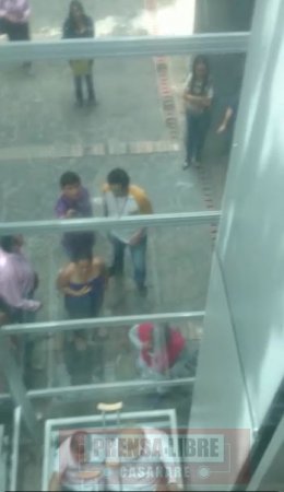 Dos personas lesionadas al desplomarse ascensor de la Alcaldía de Yopal. Secretario General sufrió fracturas