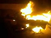 Vecinos del barrio Dalel Barón incineraron motocicleta de delincuentes que habían robado a una mujer