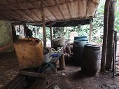 5 laboratorios para la producción de pasta base de coca neutralizó la FAC en el Vichada