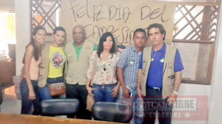 Incoder entregó insumos a productores cafeteros y ganaderos de Támara