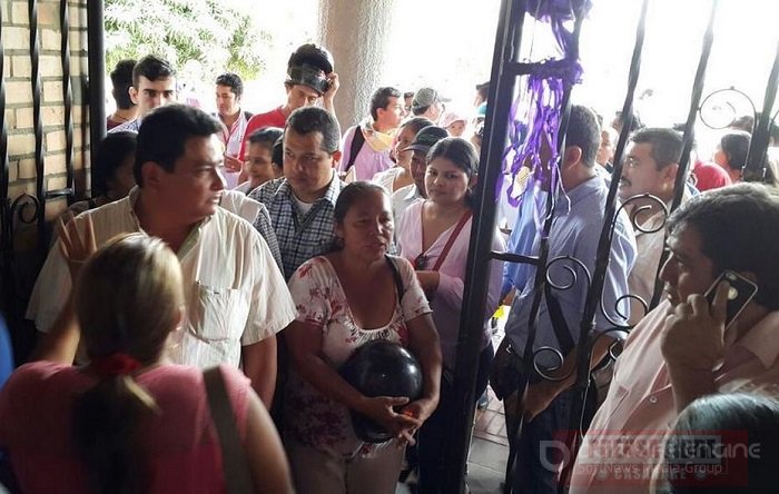 Beneficiarios del proyecto Torres del Silencio protestaron en la Alcaldía de Yopal