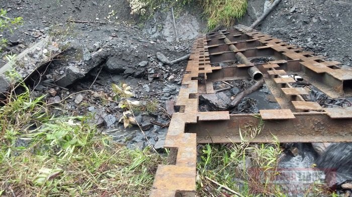 Una persona murió en La salina al colapsar un puente
