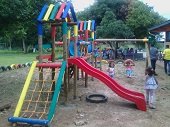 Personas en proceso de reintegración social restauraron parque infantil en Morichal 