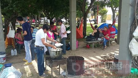 Protesta de beneficiarios de Torres del Silencio en parque de Yopal es indefinida