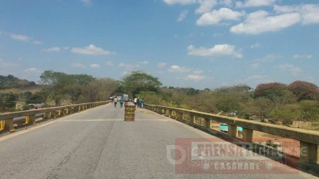 Daños en el puente Ariporo en la marginal de la selva serán evaluados hoy por técnicos del Invías