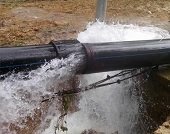 Dos días tardaría el restablecimiento del suministro de agua potable en Aguazul