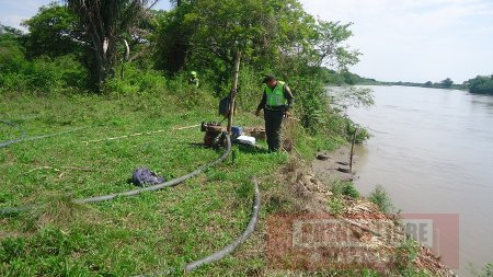 Cultivos de papaya siguen haciendo captación ilegal de agua en el río Cravo Sur