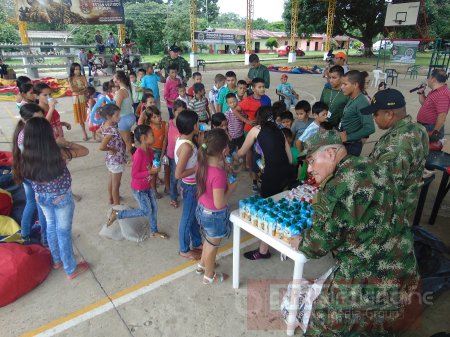 Ejército realizó jornada de apoyo social en Monterrey