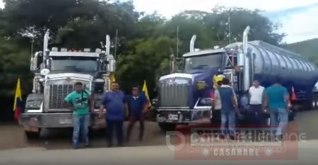 Pérdidas económicas por bloqueos de transportadores de carga en Casanare